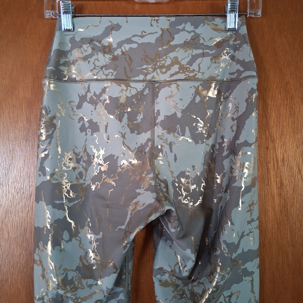 Carbon38 Metallic Gold Marble Leggings Green Size… - image 4